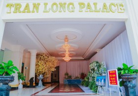 Trần long Palace